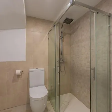 Centric Modern Floor With Terrace, Sea View And Parking Quality Beds Apartment *