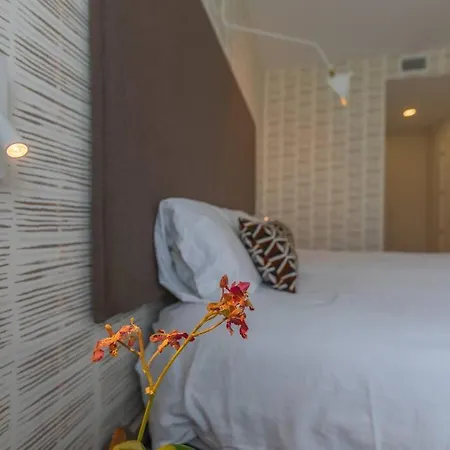 Centric Modern Floor With Terrace, Sea View And Parking Quality Beds *