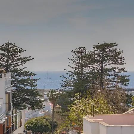 Apartment Centric Modern Floor With Terrace, Sea View And Parking Quality Beds